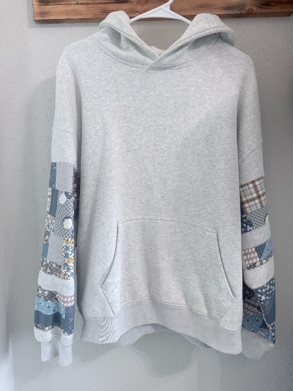 Abercrombie Essential Popover Hoodie